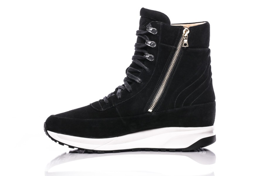 The military LND boot